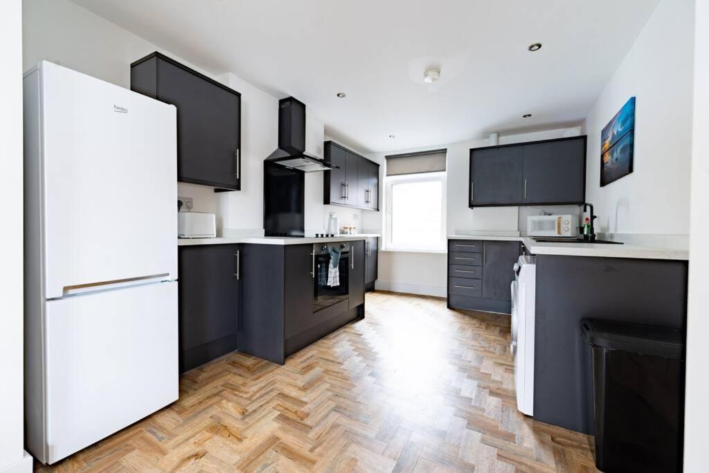 Isaacs View - First Floor Apartment 클리소프스 외부 사진